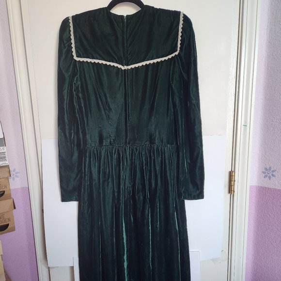 Jessica McClintock Gunne Sax 70s 80s Green Velvet Dress Lace Trim Collar Size 9 - Picture 4 of 6